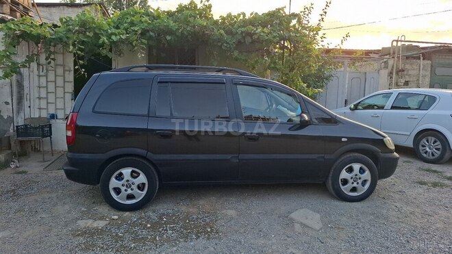 Opel Zafira-3