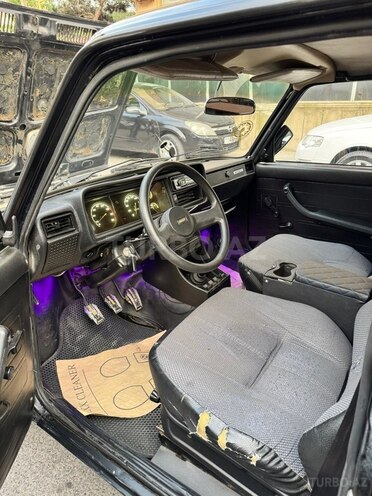LADA (VAZ) 2107-4