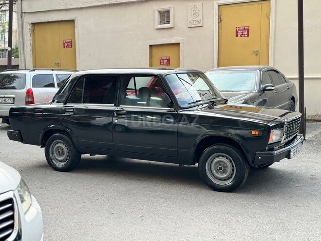 LADA (VAZ) 2107-8