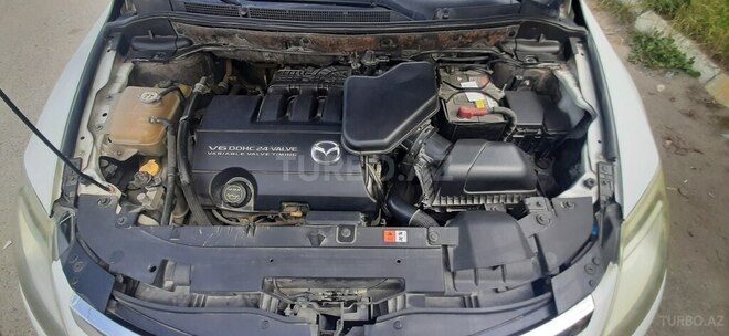 Mazda CX-9-16