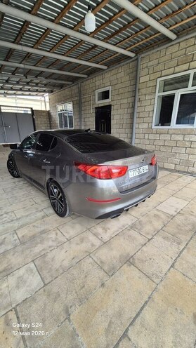 Kia Optima-4