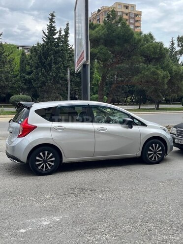 Nissan Note-8