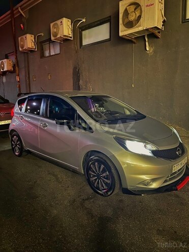 Nissan Note-6