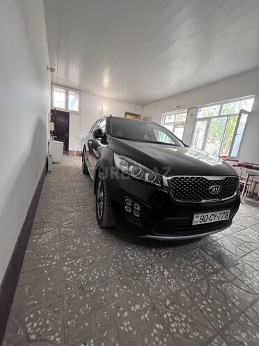 Kia Sorento-1