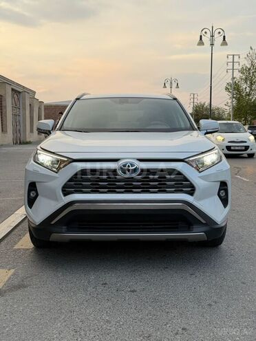 Toyota RAV4-1