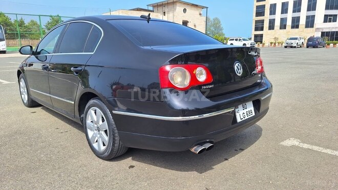 Volkswagen Passat-11