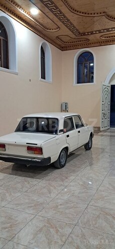 LADA (VAZ) 2107-4