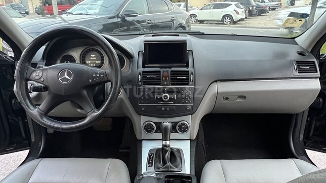 Mercedes C 280-13