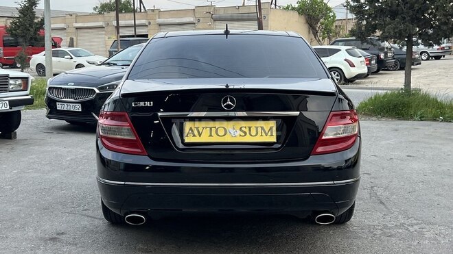 Mercedes C 280-12