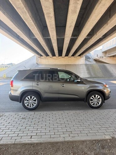 Kia Sorento-7