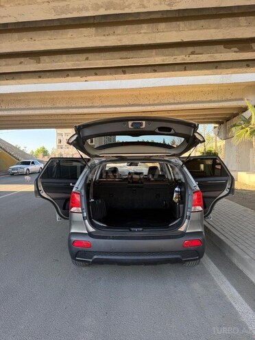 Kia Sorento-17
