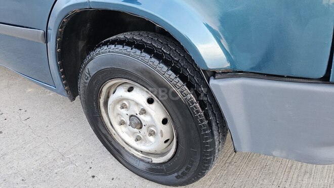 Ford Transit-17