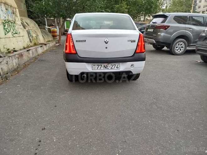 Renault Logan-2