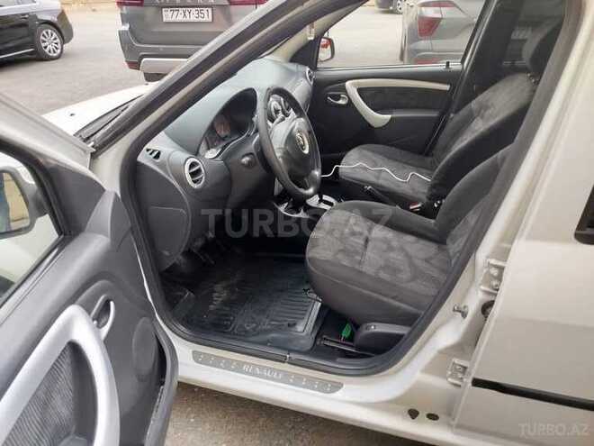 Renault Logan-3
