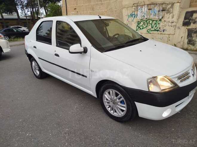 Renault Logan-4