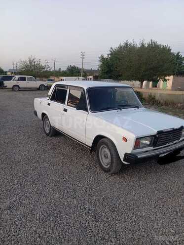 LADA (VAZ) 2107-5
