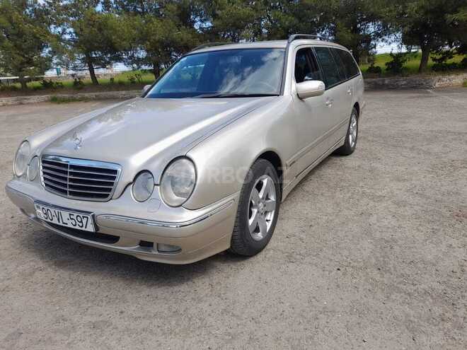 Mercedes E 220-5