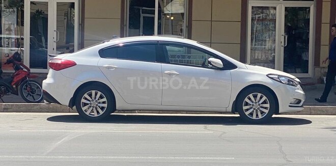 Kia Cerato-2
