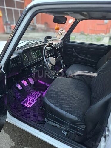 LADA (VAZ) 2107-9