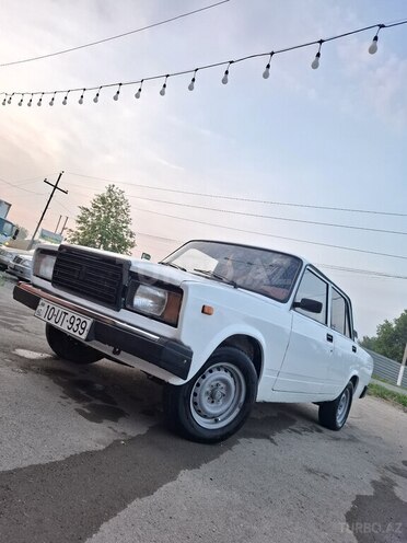 LADA (VAZ) 2107-10
