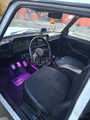 LADA (VAZ) 2107-15