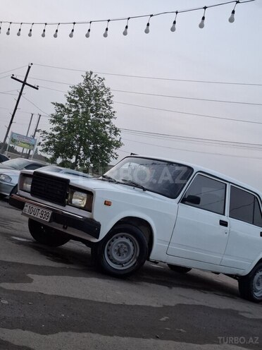 LADA (VAZ) 2107-21