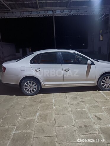 Volkswagen Jetta-7