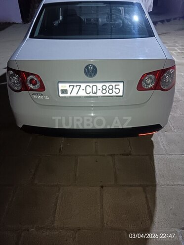 Volkswagen Jetta-2