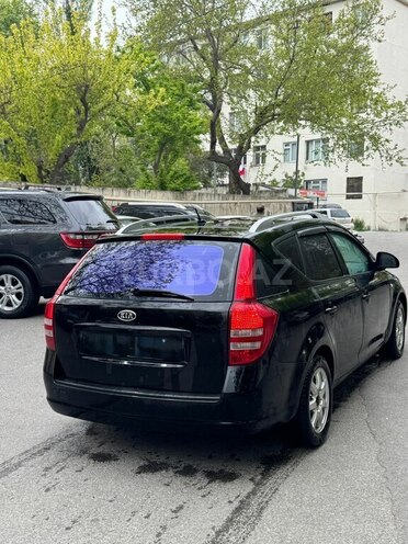 Kia Ceed SW-3