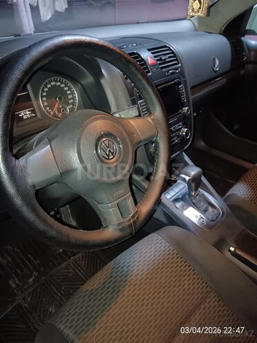 Volkswagen Jetta-3