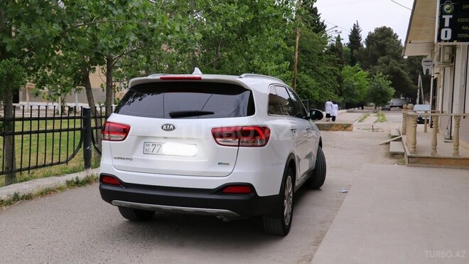 Kia Sorento-3