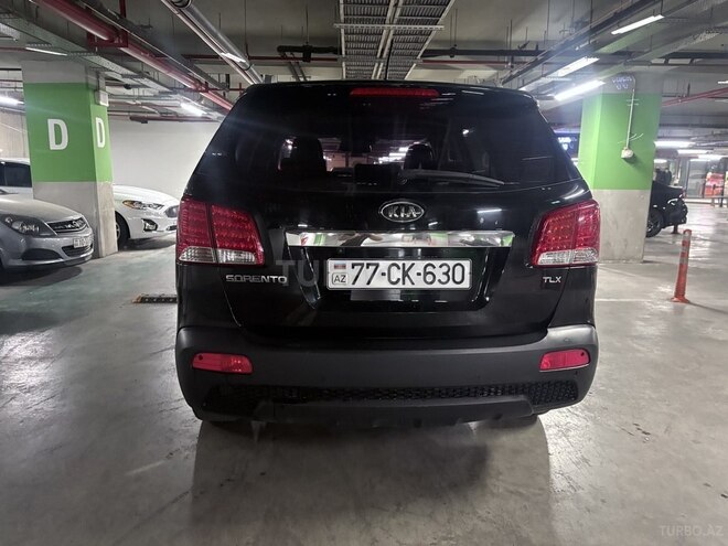 Kia Sorento-8