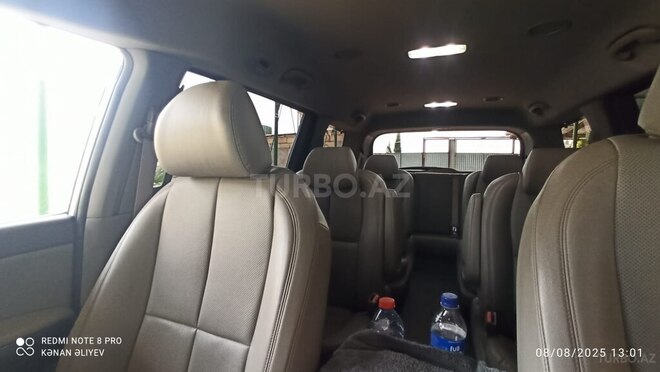 Kia Carnival-6