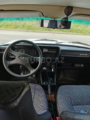 LADA (VAZ) 2107-8