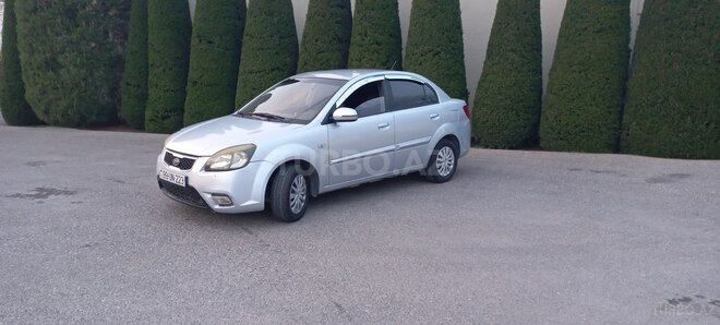 Kia Pride-2