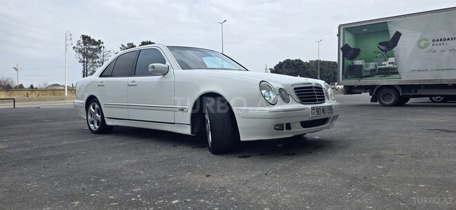 Mercedes E 240-14