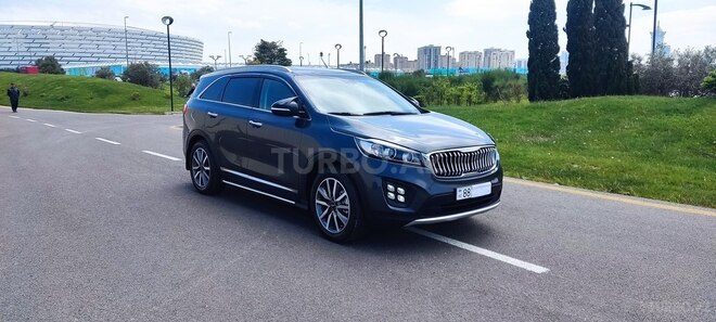 Kia Sorento-2