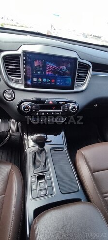 Kia Sorento-7
