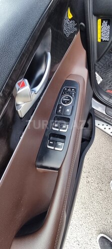 Kia Sorento-10