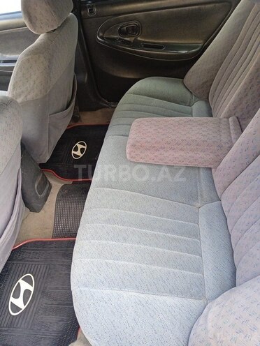 Hyundai Sonata-9