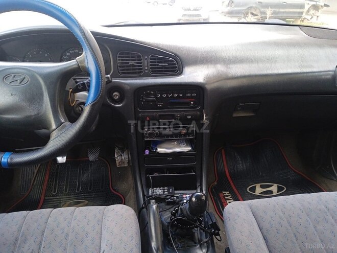 Hyundai Sonata-3