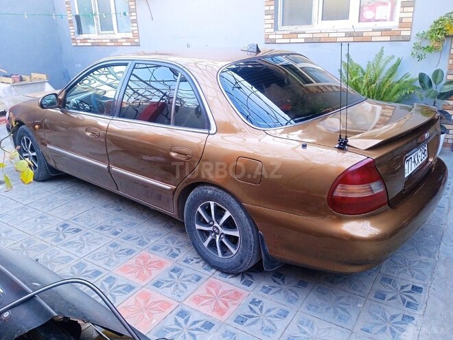 Hyundai Sonata-7