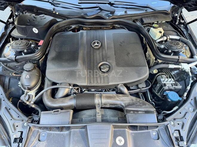 Mercedes E 220-9