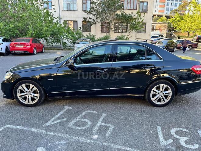 Mercedes E 220-3