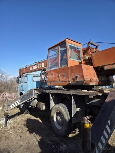 MAZ 3577-4