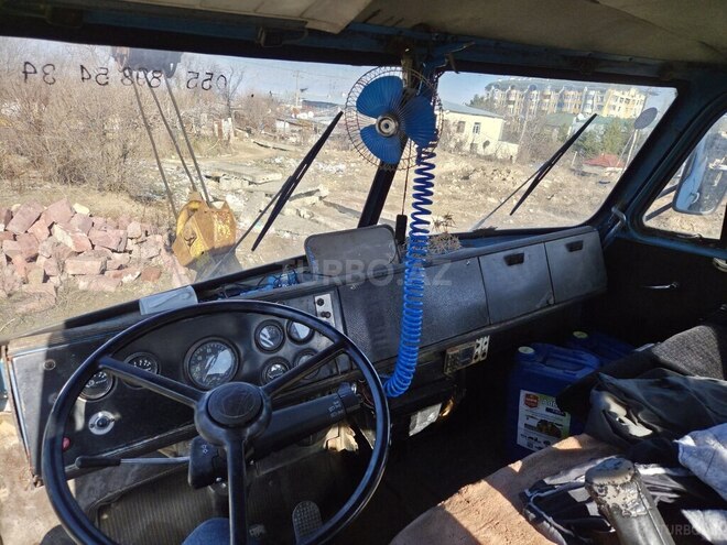 MAZ 3577-7