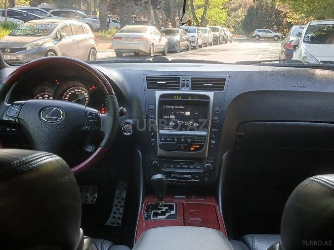 Lexus GS 450h-10