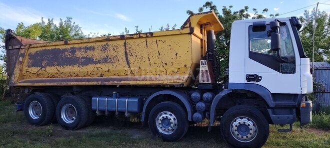 Iveco Trakker-5