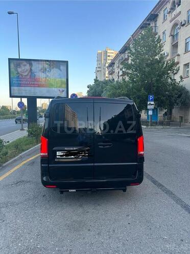 Mercedes Metris-2