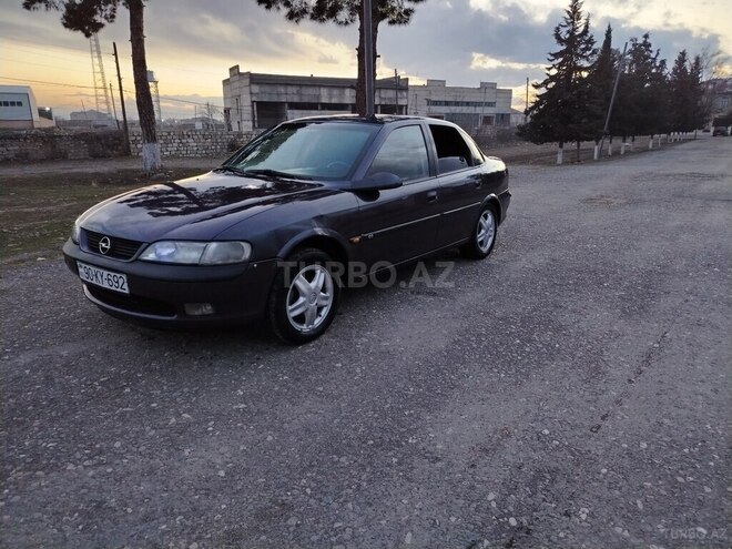 Opel Vectra-5